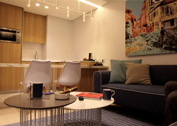 Monot Suites